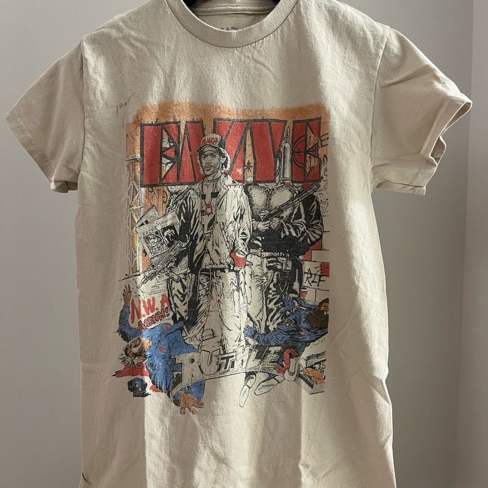 Eazy E T-Shirt | Size S